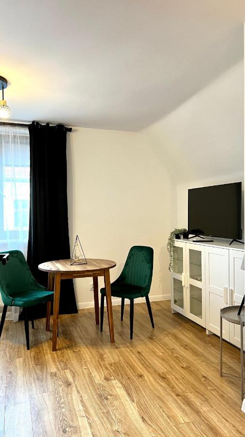 Katedralna Apart'S Legnica Bagian luar foto